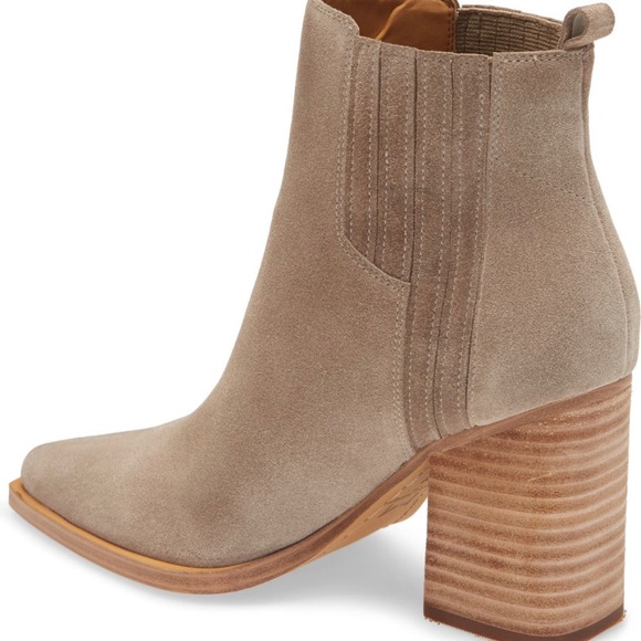 MARC FISHER LTD Oshay Pointed Toe Bootie in Cloud Suede (Women 10) - Picture 5 of 9